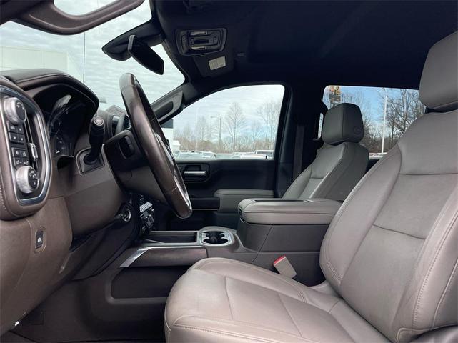 Photo of 2019 White GMC Sierra 1500