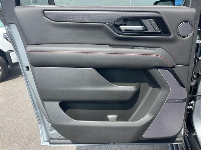 Photo of 2025 Gray GMC Yukon XL