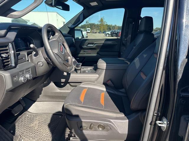 Photo of 2024 Onyx Black GMC Sierra 1500