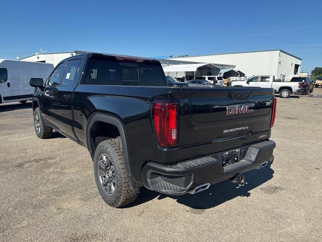 Photo of 2024 Onyx Black GMC Sierra 1500