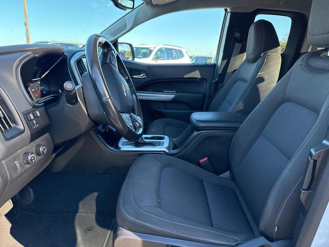 Photo of 2021 Summit White Chevrolet Colorado