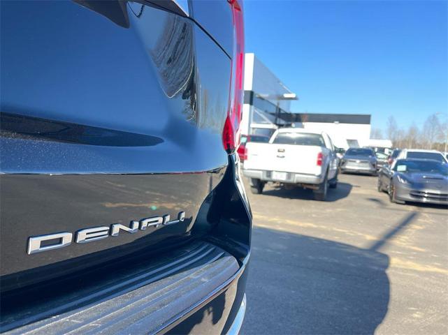Photo of 2024 Onyx Black GMC Yukon