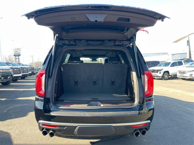 Photo of 2024 Onyx Black GMC Yukon