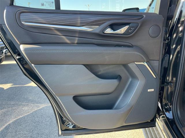 Photo of 2024 Onyx Black GMC Yukon