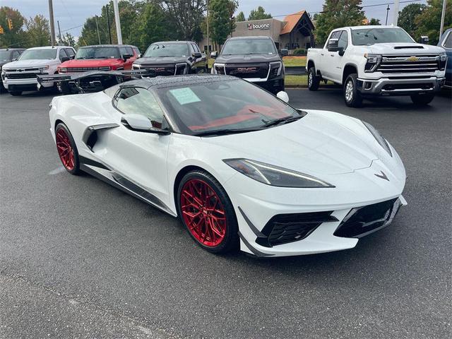 Photo of 2024 Arctic White Chevrolet Corvette