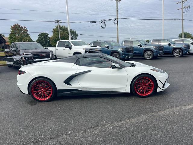 Photo of 2024 Arctic White Chevrolet Corvette