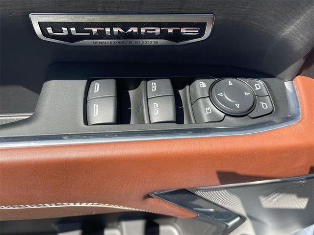 Photo of 2024 White Frost Tricoat GMC Sierra 1500