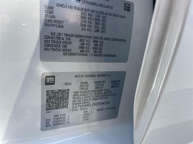 Photo of 2024 White Frost Tricoat GMC Sierra 1500