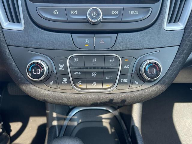 Photo of 2024 Summit White Chevrolet Malibu