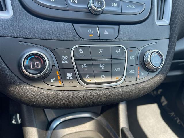 Photo of 2024 Summit White Chevrolet Malibu