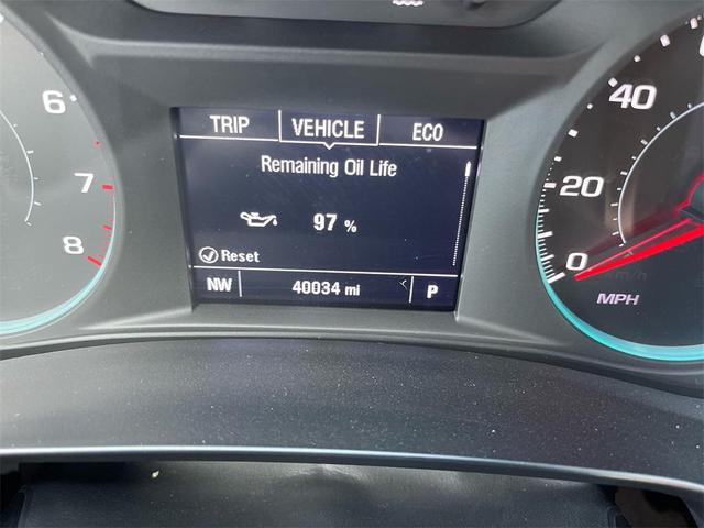 Photo of 2024 Summit White Chevrolet Malibu