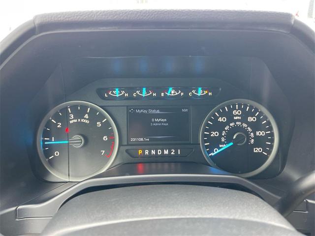 Photo of 2017 Oxford White Ford F-150