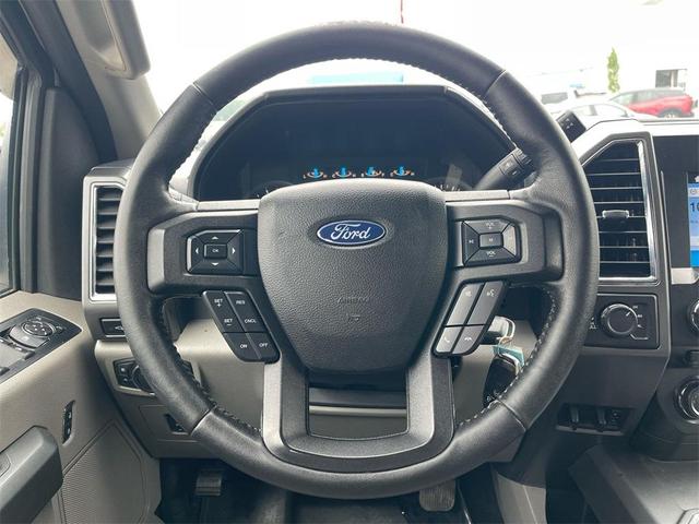 Photo of 2017 Oxford White Ford F-150