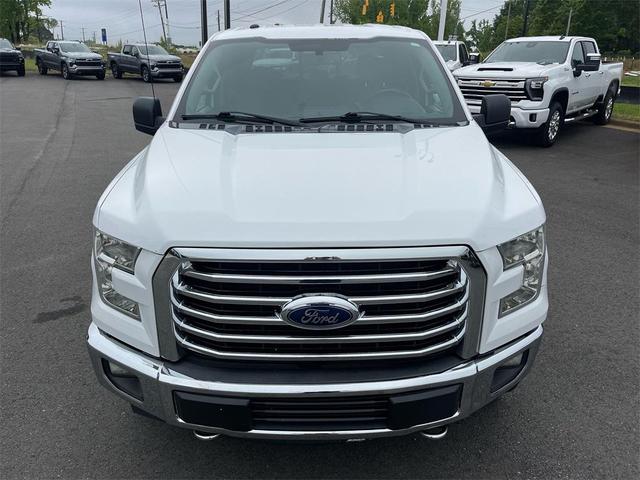 Photo of 2017 Oxford White Ford F-150