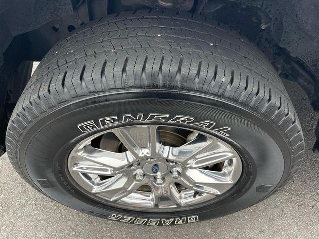 Photo of 2017 Oxford White Ford F-150