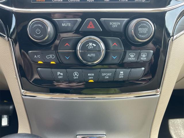 Photo of 2020  Jeep Grand Cherokee