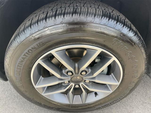 Photo of 2020  Jeep Grand Cherokee