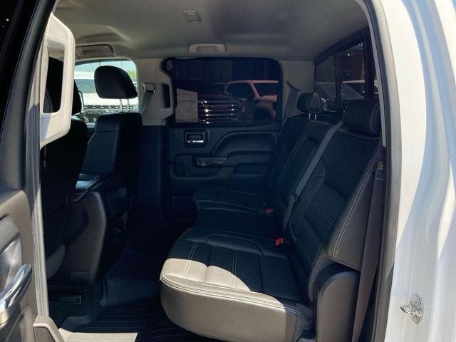 Photo of 2016 Summit White GMC Sierra 3500
