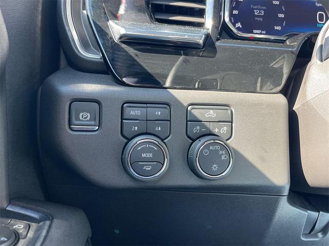Photo of 2024 Black Chevrolet Silverado 1500