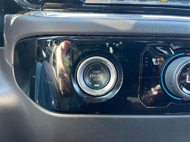 Photo of 2024 Black Chevrolet Silverado 1500