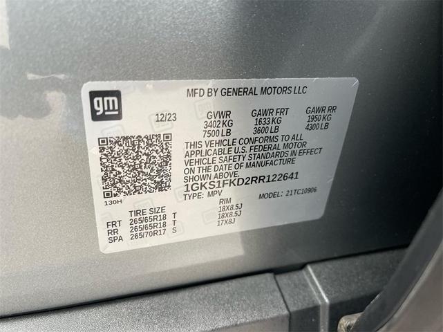 Photo of 2024 Gray GMC Yukon XL
