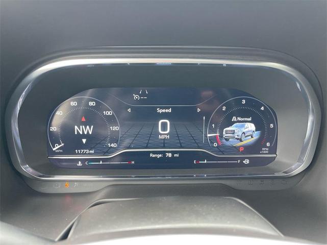 Photo of 2024 Gray GMC Yukon XL