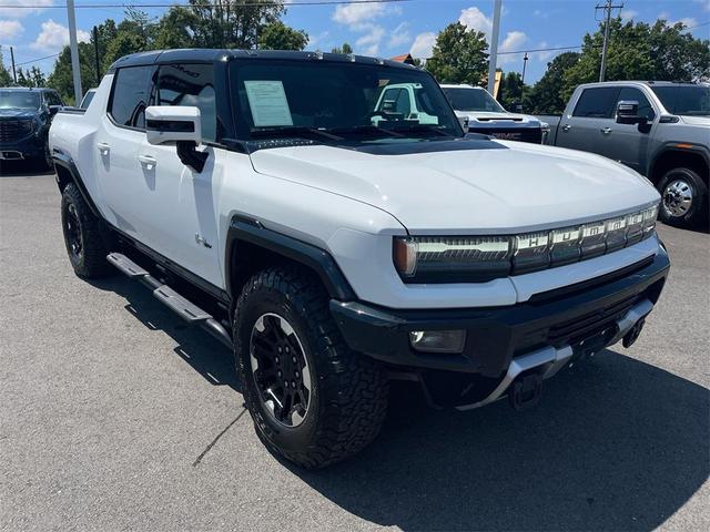 Photo of 2023 Interstellar White GMC HUMMER EV Pickup