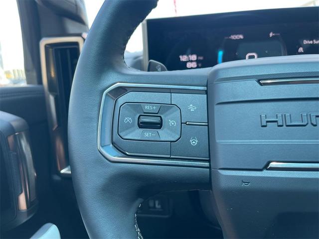 Photo of 2023 Interstellar White GMC HUMMER EV Pickup