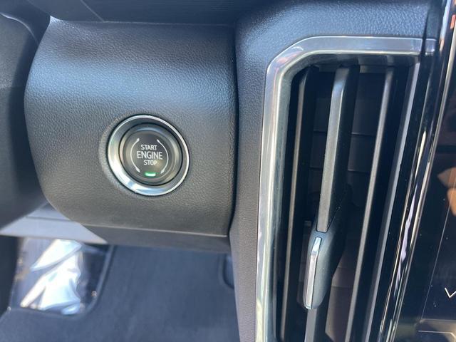 Photo of 2025 White GMC Acadia