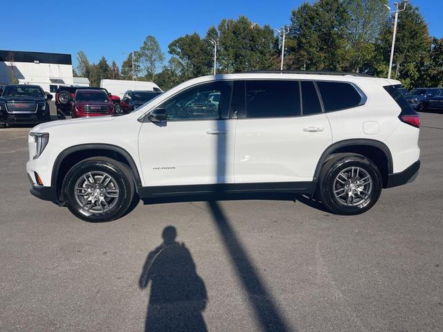 Photo of 2025 White GMC Acadia