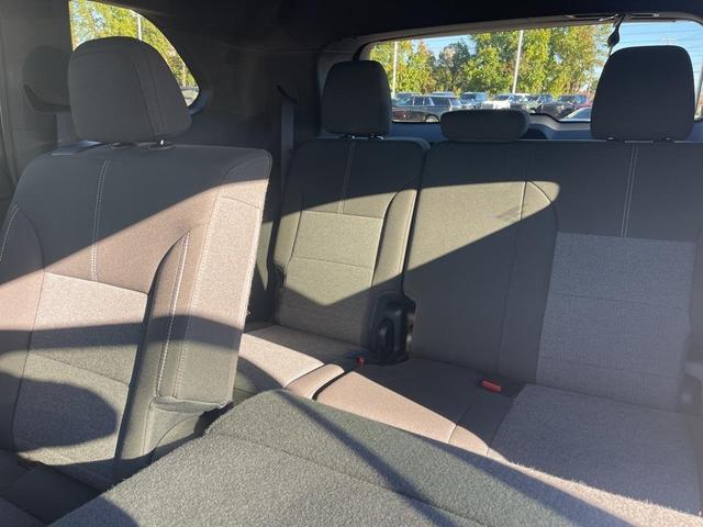 Photo of 2025 White GMC Acadia