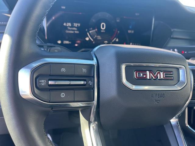 Photo of 2025 White GMC Acadia