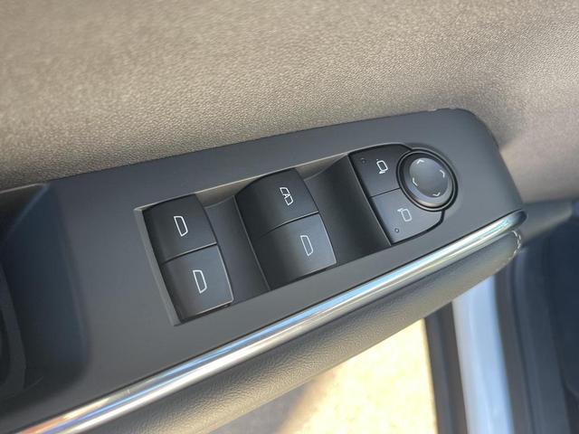 Photo of 2025 White GMC Acadia