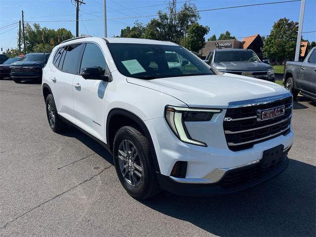 Photo of 2025 Summit White GMC Acadia