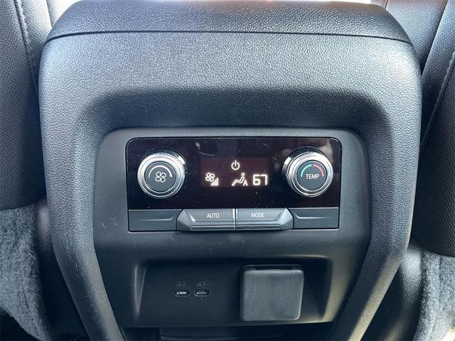 Photo of 2025 Summit White GMC Acadia