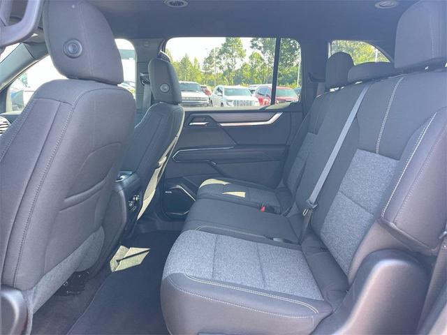 Photo of 2025 Summit White GMC Acadia