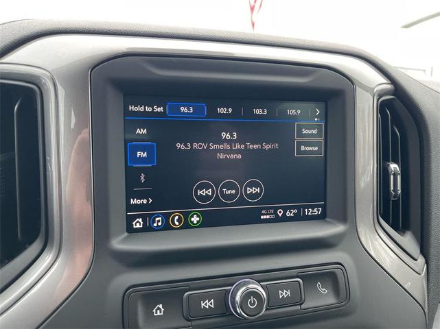 Photo of 2024 Summit White GMC Sierra 1500