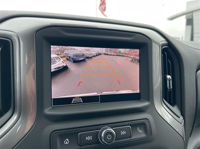 Photo of 2024 Summit White GMC Sierra 1500