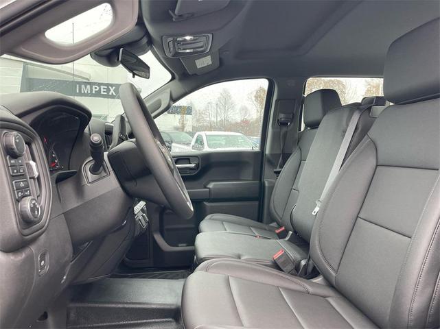 Photo of 2024 Summit White GMC Sierra 1500