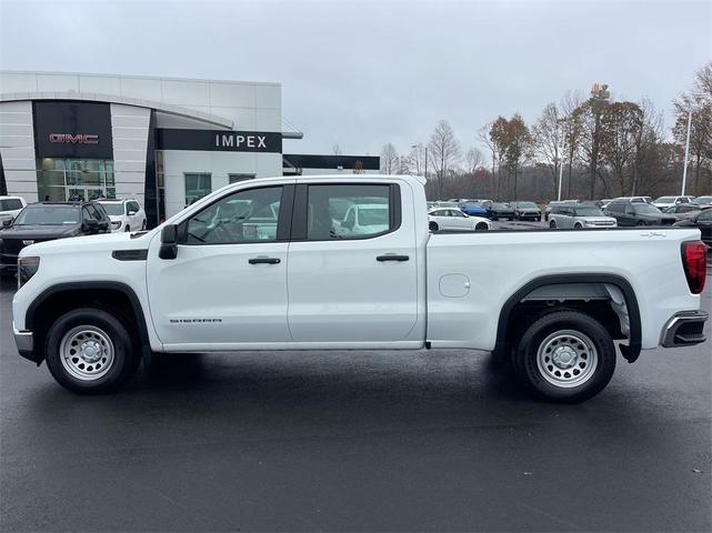 Photo of 2024 Summit White GMC Sierra 1500