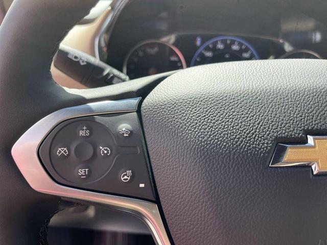Photo of 2023 Sterling Gray Metallic Chevrolet Traverse