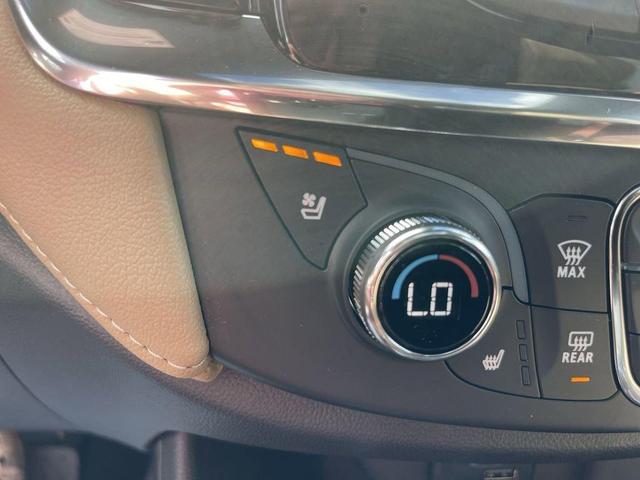 Photo of 2023 Sterling Gray Metallic Chevrolet Traverse