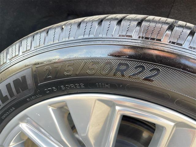 Photo of 2021 White Frost Tricoat GMC Sierra 1500