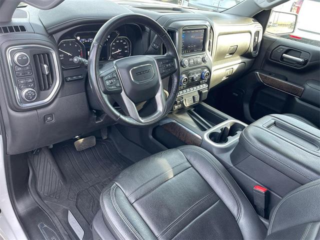 Photo of 2021 White Frost Tricoat GMC Sierra 1500