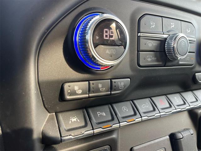 Photo of 2021 White Frost Tricoat GMC Sierra 1500