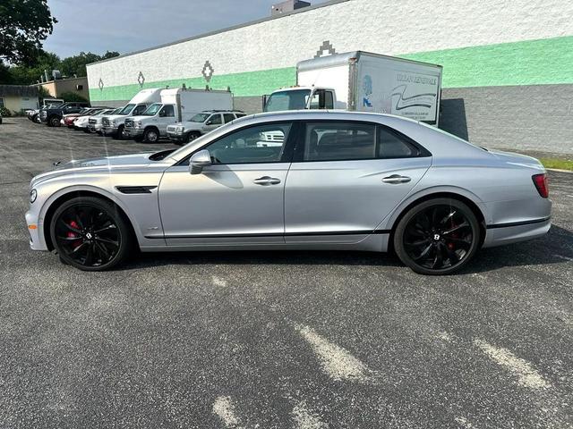 Photo of 2022 Silver Bentley Flying Spur
