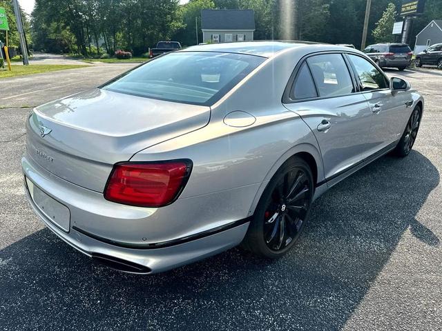 Photo of 2022 Silver Bentley Flying Spur