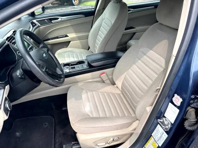 Photo of 2019 Dark Blue Ford Fusion Hybrid