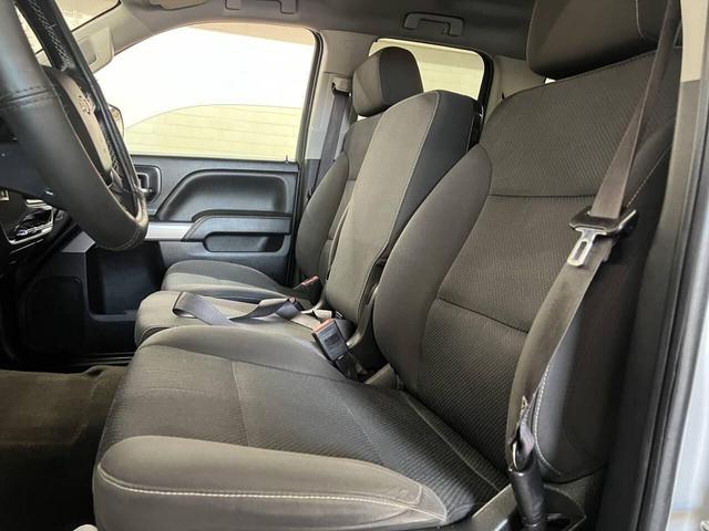 Photo of 2017 Silver Ice Metallic Chevrolet Silverado 2500