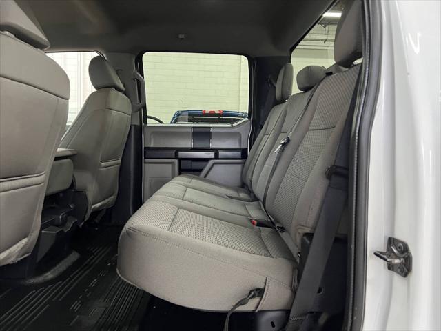 Photo of 2022 Oxford White Ford F-250